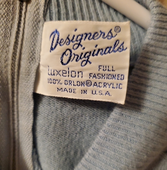 Vintage Designers Originals Women's Light Blue Medium Luxelon Sweater - Picture 4 of 5